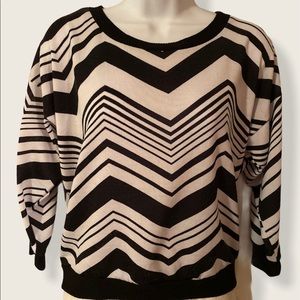 Rue 21 Black and White Chevron Blouse Size Medium